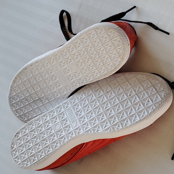 Puma Clude Suede Sneakers - Picture 5 of 17